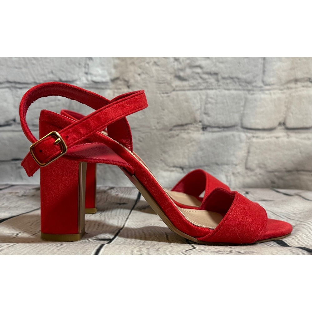 Dream Pairs Red Faux Suede Chunky Block Heel Ankle Strap Sandals Size 6.5
